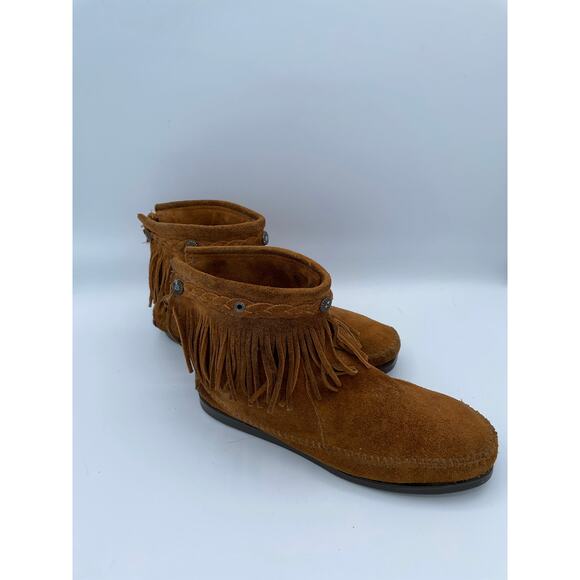 Minnetonka Women’s Sz 9 Suede Fringe Ankle Moccasin Boots Brown Concho Braid Zip - Picture 3 of 7